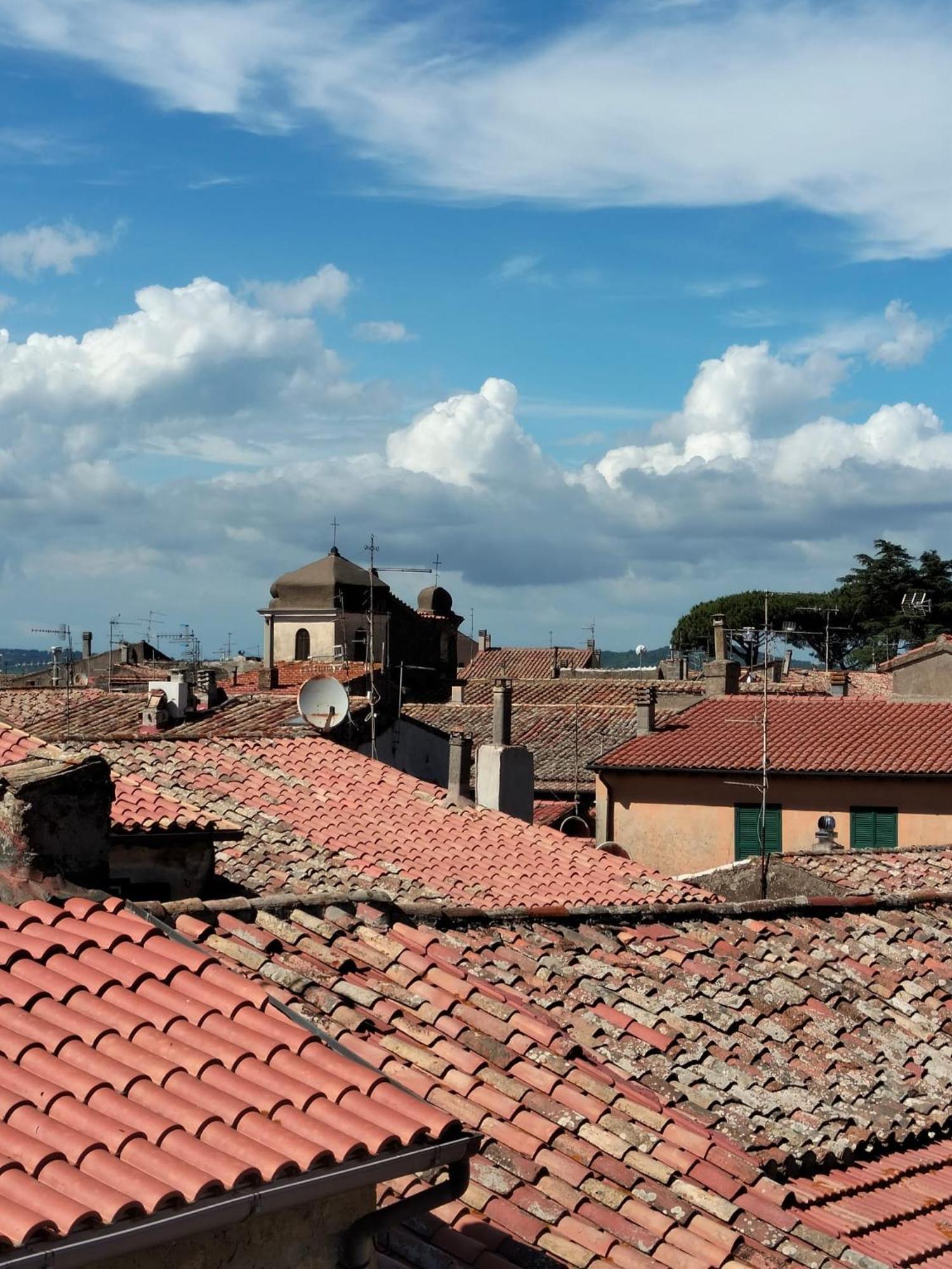 Piazza Varese Valentano Eksteriør billede